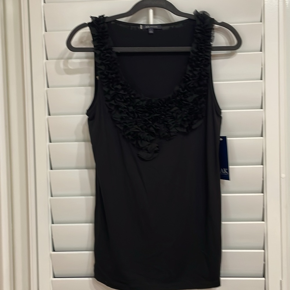 Anne Klein, NWT Black size L, Tank Style Top embellished neck w/ rose design